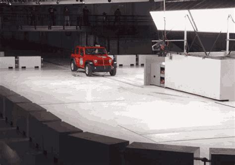 Car Crash Test 