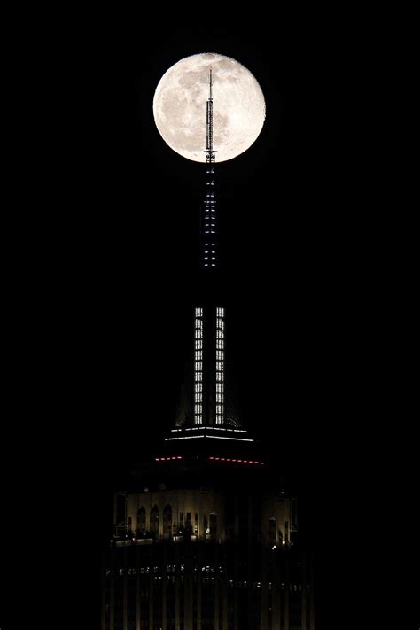 Building Tower Moon Night Dark HD Phone Wallpaper Peakpx