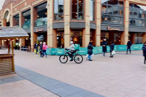 Fast food delivery bikes becoming a menace on Coventry's streets says taxi driver - CoventryLive