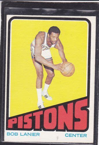 1972 73 BOB LANIER Topps Basketball Card 80 Detroit Pistons