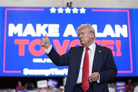 Live Fact Checking Donald Trump At The Nabj Convention Poynter