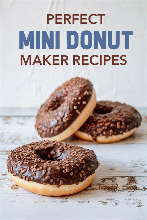 Perfect Mini Donut Recipes | use a donut maker for ease