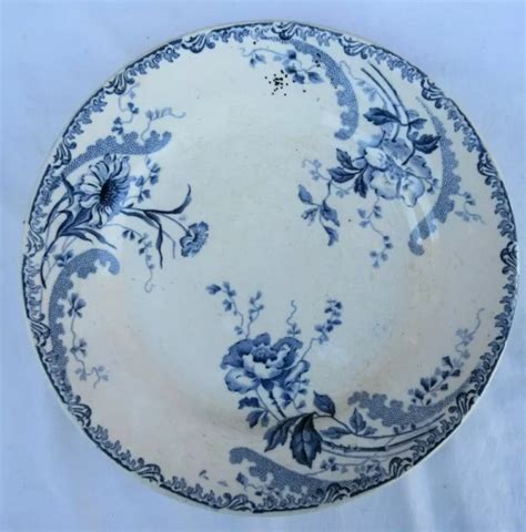 1A ASSIETTE PLATE Terre de Fer signée HB Cie Choisy le Roi modèle