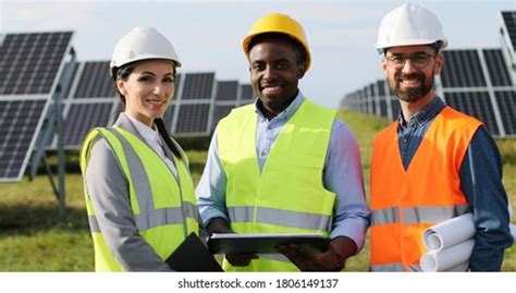 Portrait Electrician Engineers Safety Helmet Uniform Stock Photo ...