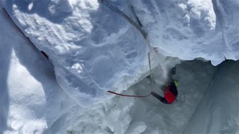 Salvati Due Alpinisti Francesi Caduti In Un Crepaccio