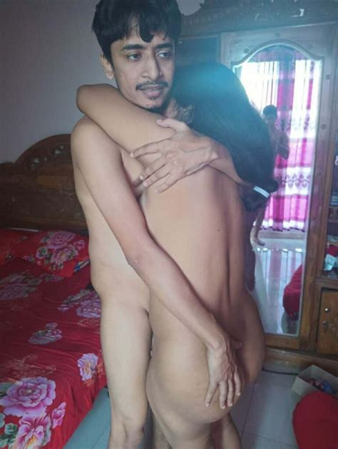 Desi Cuckold Couple Sex Scandal Photos Indian Nude Girls