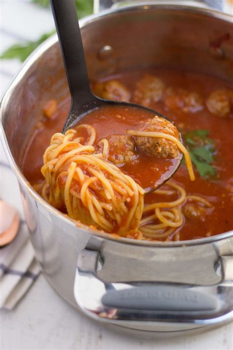 Spaghetti And Meatball Soup Dinners Dishes And Desserts