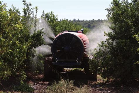 Kfast Autonomous Sprayer Kubota And Fedes Latest Innovation In