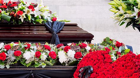 Funeral Flower Arrangements for Caskets | Devlin Funeral Home