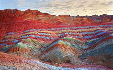 Where In the World Are These Incredible 'Rainbow Mountains'? - Parade