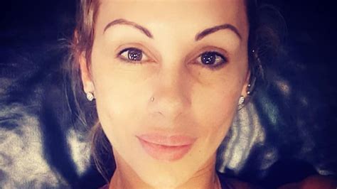 El aburrimiento pone muy hot a Mónica Farro