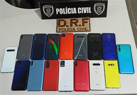 Homem Preso Celulares Roubados De Loja De Eletr Nicos Em