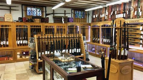 New Stockist Carl Russell And Co Gunmakers Thornmore Knives