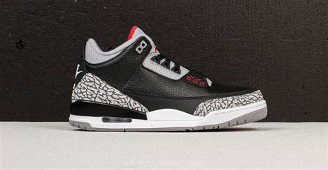 18 důvodů, proč (ne)kupovat Air Jordan Retro 3 [Recenze 2024 ]