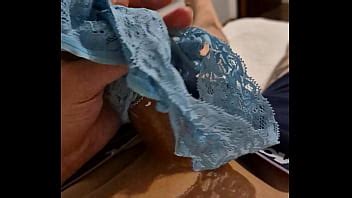 BATENDO PUNHETA A CALCINHA DA NAMORADA XVIDEOS