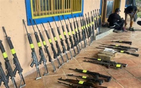 Operativo Conjunto Incauta Armas De Guerra Robadas En Aragua El Clarin