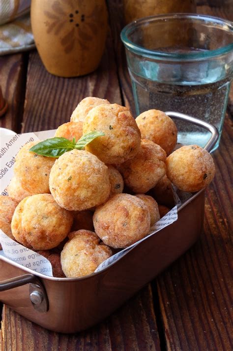 Polpette Di Pane Pugliesi I Sapori Di Casa