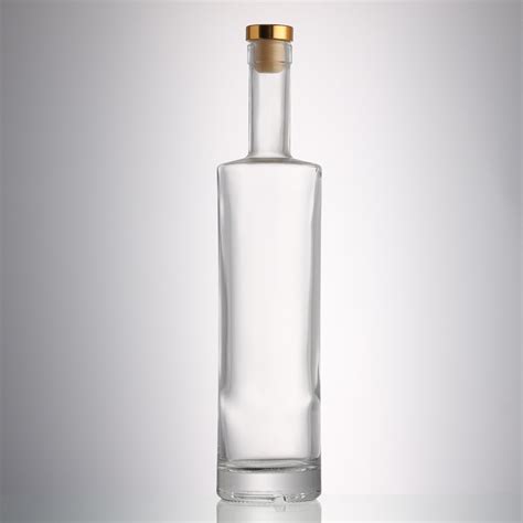 China Good Price Custom Made 500 Ml Empty Glass Wine Liquor Bottle With