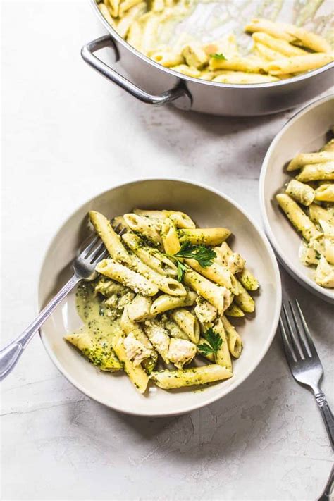 Creamy Chicken Pesto Pasta Recipe Creme De La Crumb