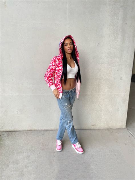 Pink Bapesta Bape Outfits Jacket Outfit Women Outfits With Leggings