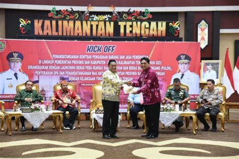 Setda Prov Kalteng Wakil Gubernur Hadiri Kick Off Penandatanganan