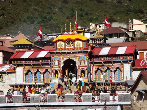 Badrinath Temple Wallpapers - Wallpaper Cave