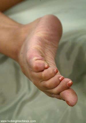 Love Machine Sex Bonus Dragonlily Does The Bunny Fucke XXX Dessert