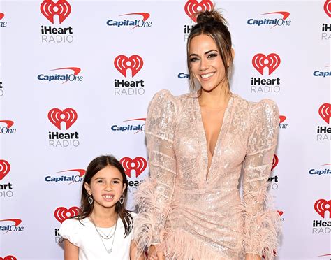 Jana Kramer Shares Highlight Reel of 2022 With the Kids