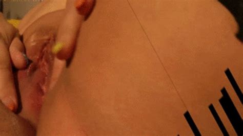 Masturbate To Orgasm With Colorful Nails German Amateur Annadevot Clips4sale