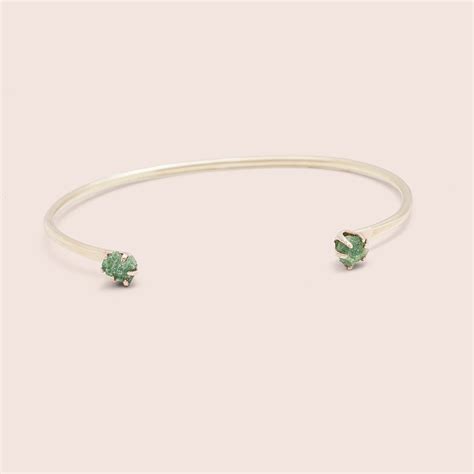 13 Jaw-Dropping Emeralds To Celebrate May Birthdays