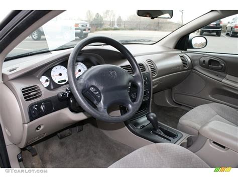 2004 Dodge Intrepid SE Interior Photos | GTCarLot.com