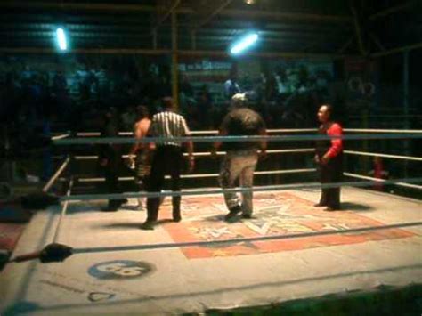 Demoledor Rey Negro Y El Humilde Vs Pzayko Rey Metaliko Y Furia Roja