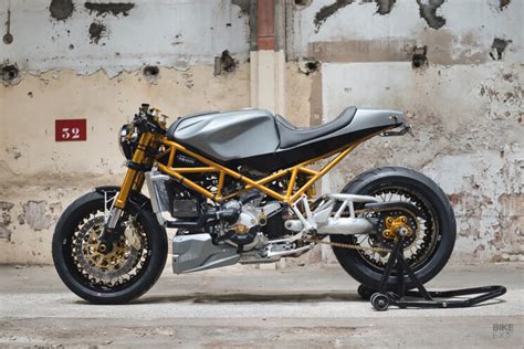 Speed Read A Ducati St3 Café Racer And More Custom Superbikes Bike Exif