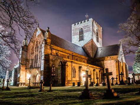 St Asaph Cathedral | VisitWales