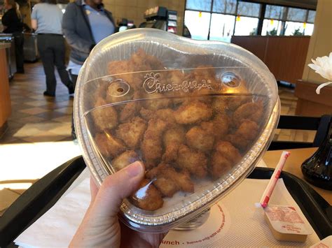 Heres When You Can Get Chick Fil A Nuggets In A Valentine Heart Tray