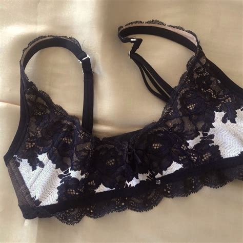 Victorias Secret Lace Balconette Bra Vintage Gem