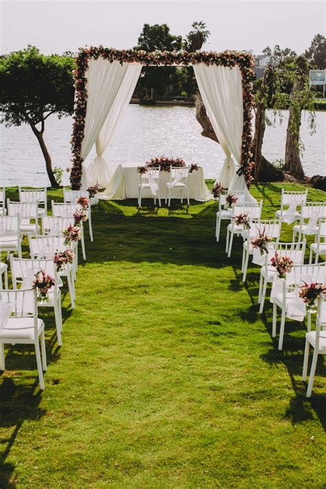 Ideas Para Decorar El Altar De Su Matrimonio Al Aire Libre Altares De