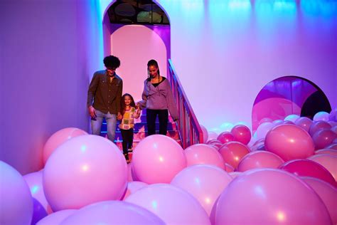 Bubble Planet An Immersive Experience Exhibition At Unit 22 Fulton