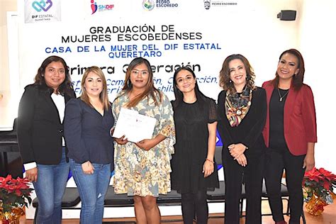 Mujeres de Pedro Escobedo se gradúan de talleres impartidos por el DIF