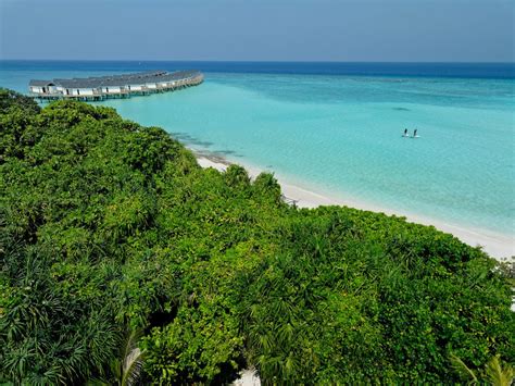 Amari-Raaya-Maldives_Water-Sports-SUP-Island-view-1 - Amari Pulse