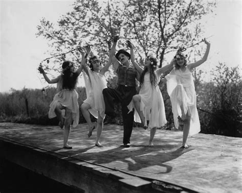 Nymphs Sunnyside Charlie Chaplin 1919 C O C O S S E