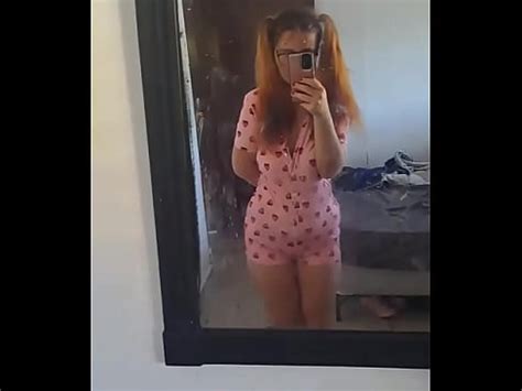 What Do You Think Of My Outfit Today XVIDEOS