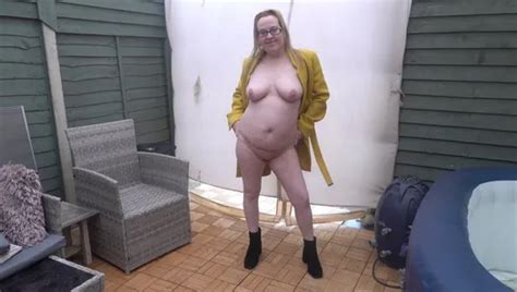 Free Wife Stripping Porn Videos XHamster