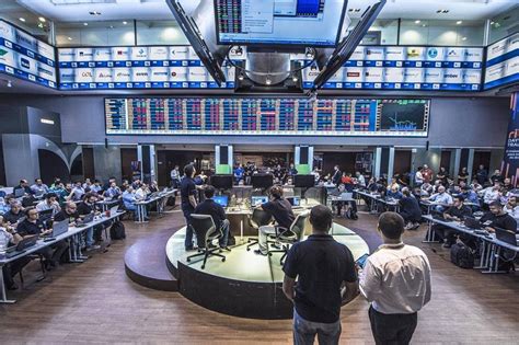 Ibovespa Fecha Em Alta Com Inflação Do Brasil E Eua Melhores Que O