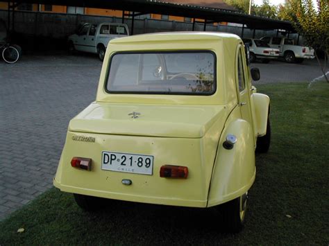 Chilean 2cv Citroneta 3