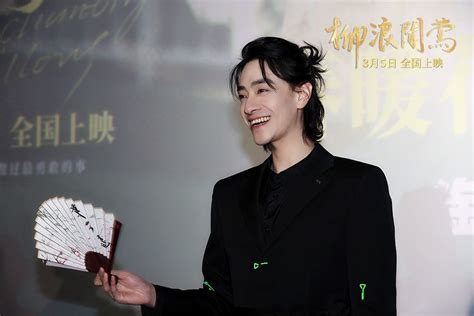 电影《柳浪闻莺》首映：郑云龙“银幕首秀”凤凰网甘肃 凤凰网