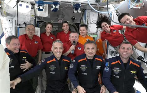 Evrop T Astronauti Sp N Zakotvili Na Mezin Rodn Vesm Rn Stanici Iss