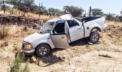 Fuerte Volcadura En Carretera Deja Cuatro Personas Lesionadas Notigram