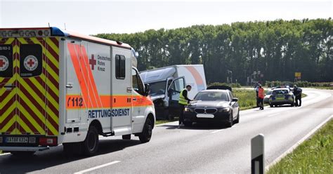 St Leon Rot Unfall Mit Drei Beteiligten Fahrzeugen L