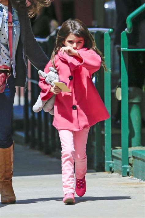 WOMENIFY: Suri Cruise Fashion Line